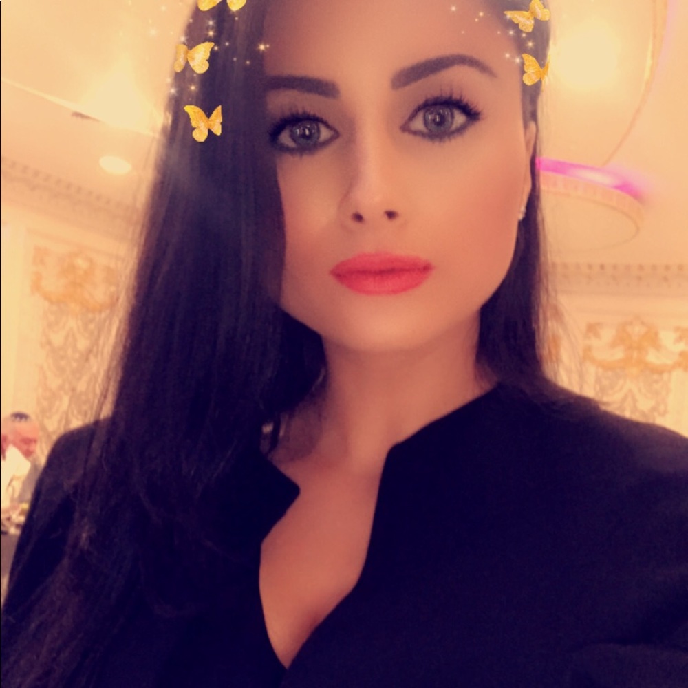 Meet your Posher, Natali